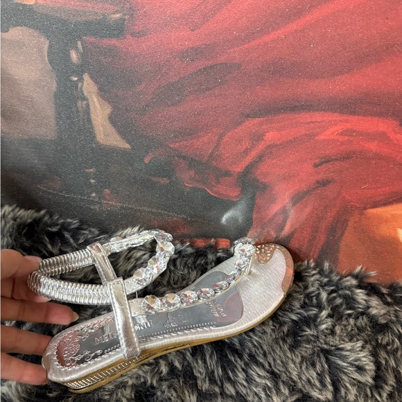 Glamorous Silver Rhinestone Women's Sandals - Picture 3 of 10